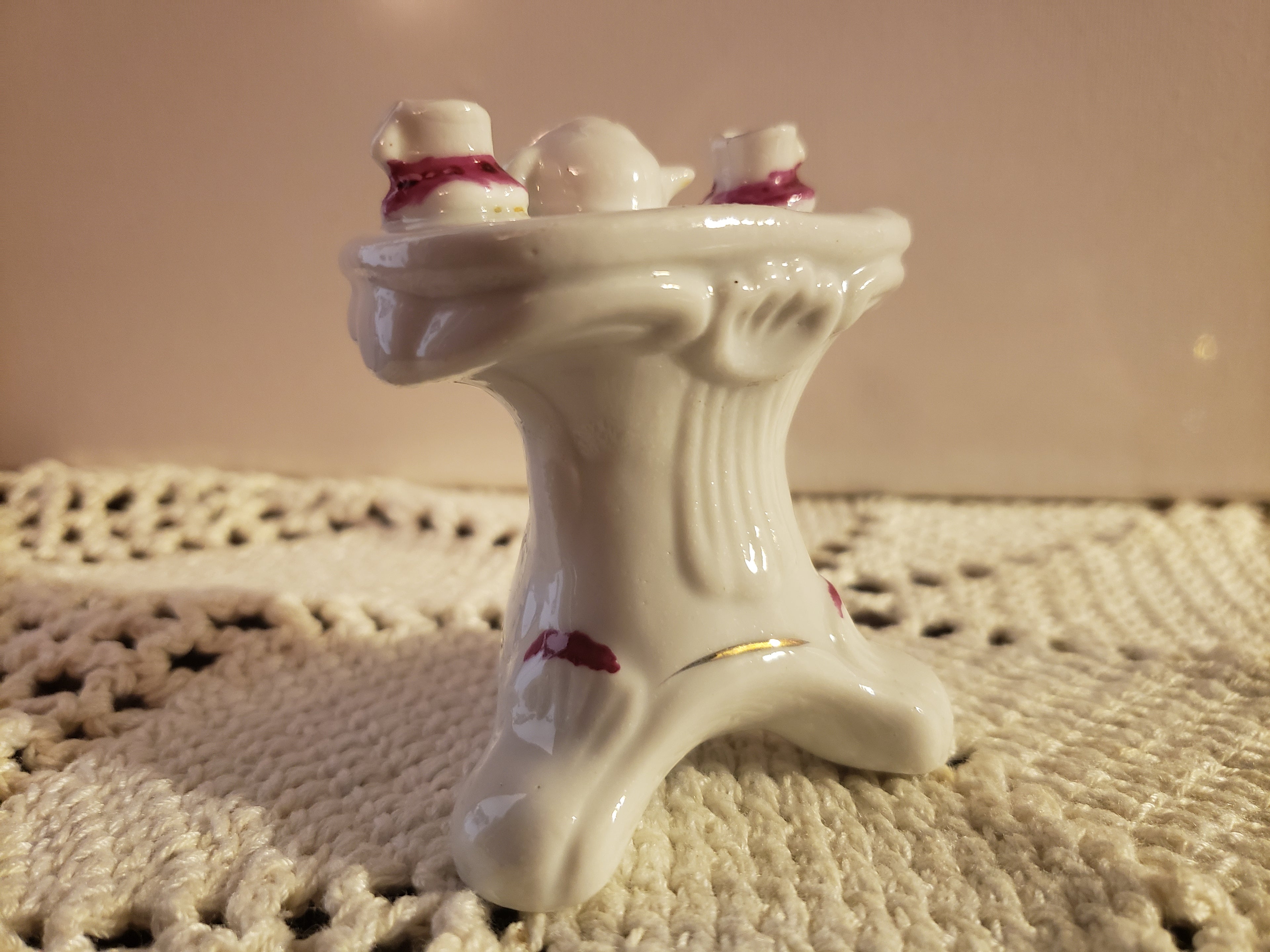 9 piece set of porcelain ceramic figurines