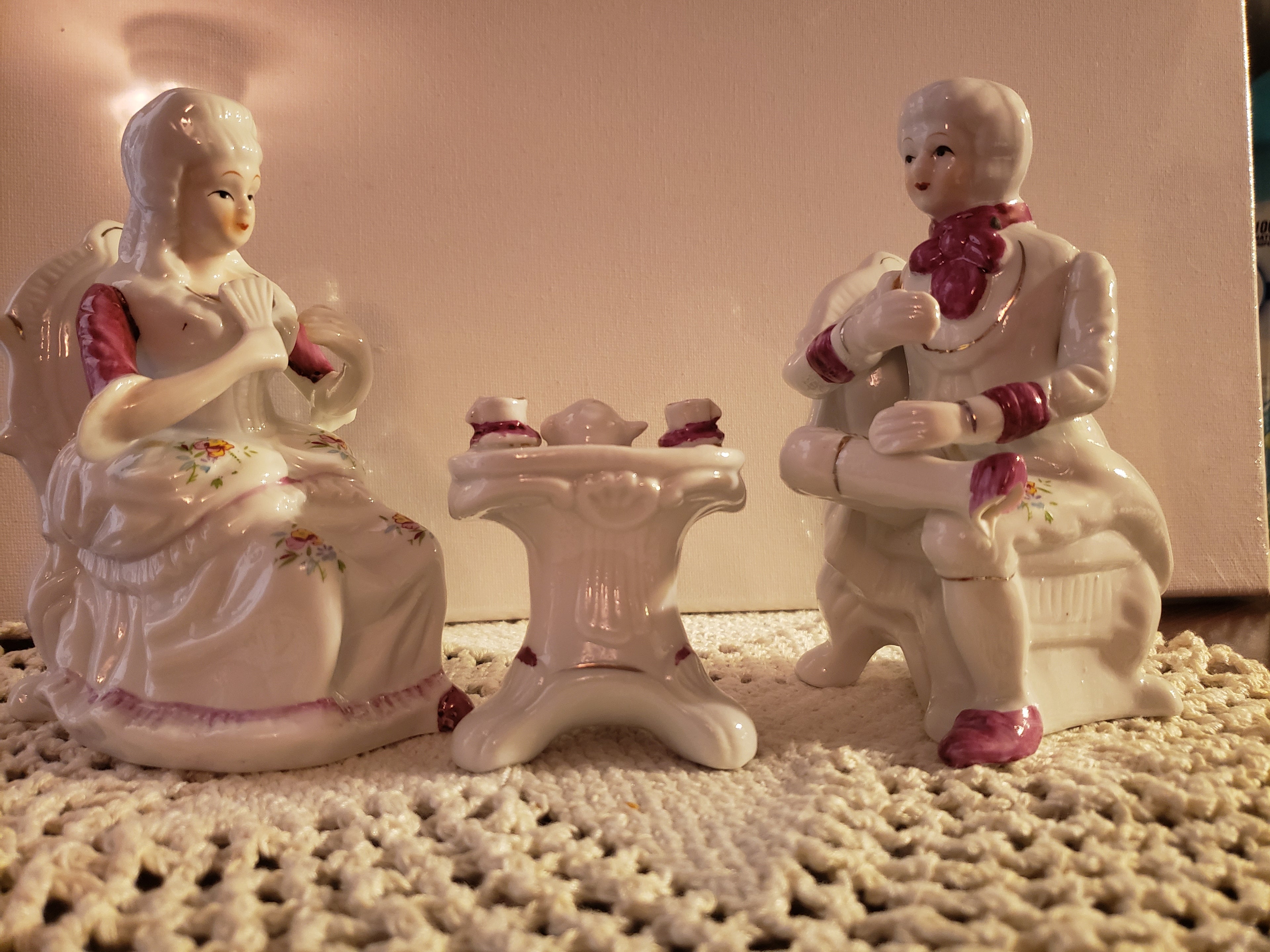 9 piece set of porcelain ceramic figurines